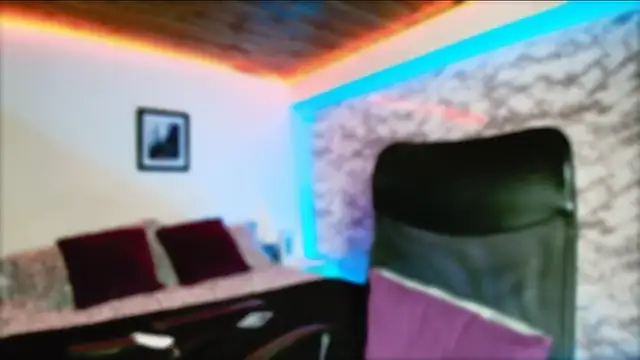 Snapshot of Gabbysweet0 chatting on 10-18-25, 01:52 Gabbysweet0 online show from 10-18-25, 01:52