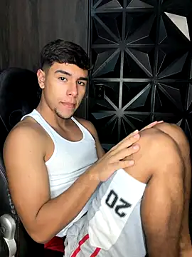 CHR58  online show from 10-14-25, 03:51