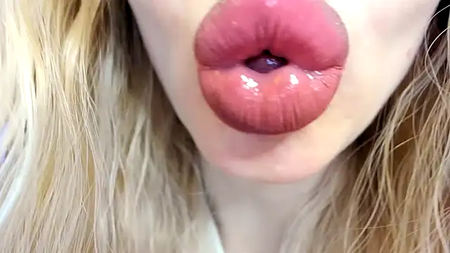 Politeeliza online show from 04-26-26, 12:03