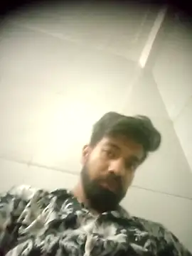 priyansh78584 online show from 10-09-25, 04:16