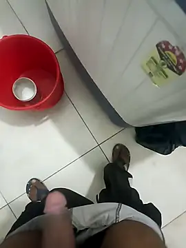 priyansh78584 online show from 10-10-25, 01:54