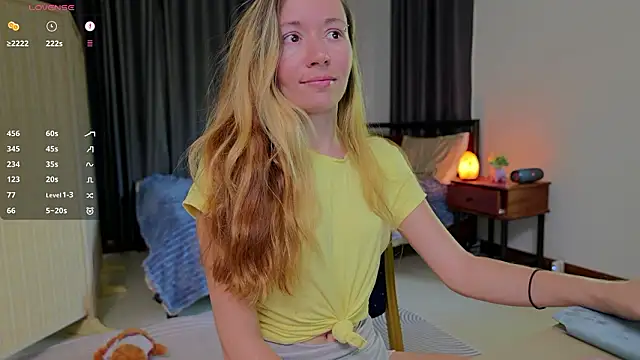 PocketElsa online show from 03-22-26, 06:50