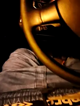 Snapshot of Mlody991112 chatting on 11-17-25, 05:41 Mlody991112 online show from 11-17-25, 05:41