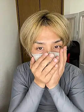 TEN-kun online show from 11-12-25, 07:09