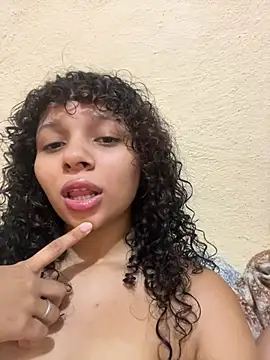 Casal-foda braba online show from 02-05-26, 01:38