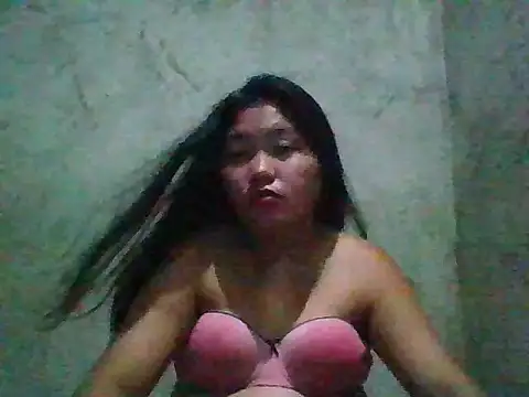 nikki zapphire online show from 10-15-25, 10:48