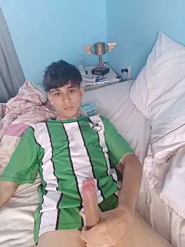 matiatr1112 online show from 12-18-25, 11:49