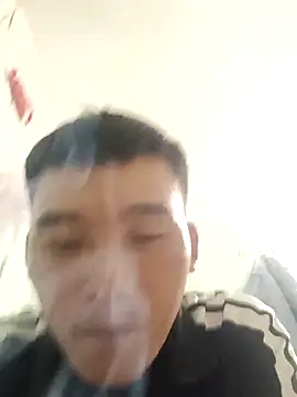 Snapshot of Chao_xxx chatting on 09-19-25, 11:11 Chao xxx online show from 09-19-25, 11:11