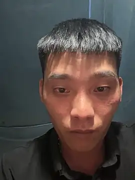 Snapshot of Chao_xxx chatting on 10-06-25, 01:41 Chao xxx online show from 10-06-25, 01:41