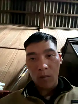 Snapshot of Chao_xxx chatting on 11-01-25, 03:19 Chao xxx online show from 11-01-25, 03:19