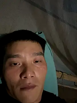 Snapshot of Chao_xxx chatting on 11-09-25, 11:30 Chao xxx online show from 11-09-25, 11:30