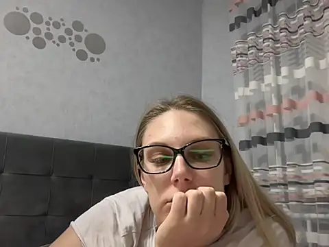 NikexPretty online show from 10-03-25, 07:44