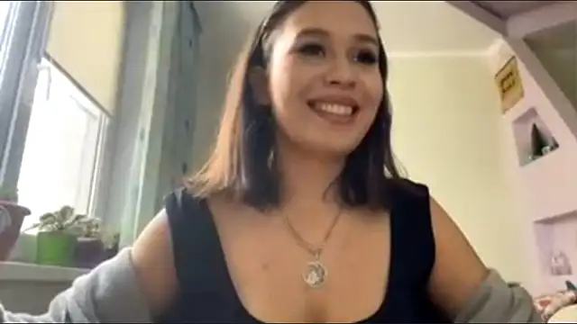sarahstoke online show from 09-12-25, 08:03