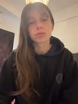 LittleJulietta online show from 09-15-25, 11:43