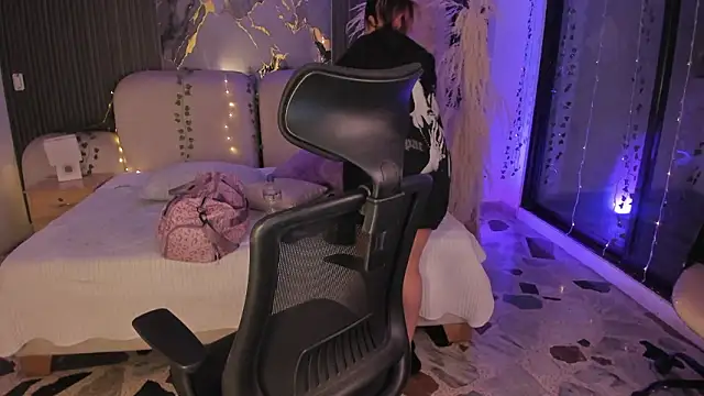 Snapshot of SarahCastro1_ chatting on 02-01-26, 05:06 SarahCastro1 online show from 02-01-26, 05:06