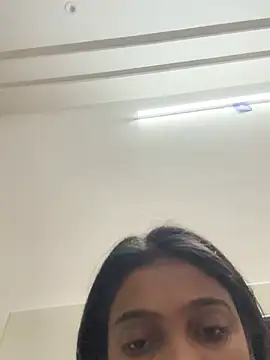 Snapshot of HeerStd chatting on 03-03-26, 04:51 HeerStd online show from 03-03-26, 04:51