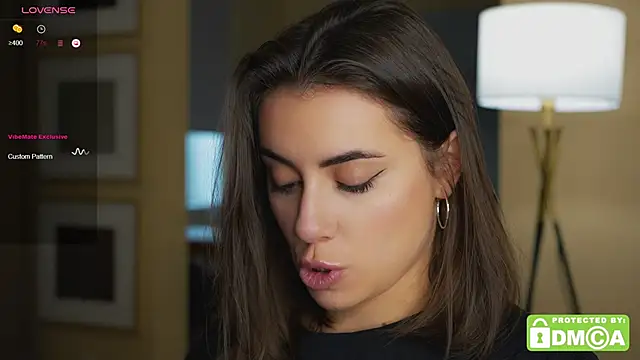 Snapshot of KateCarrey chatting on 10-07-25, 07:27 KateCarrey online show from 10-07-25, 07:27