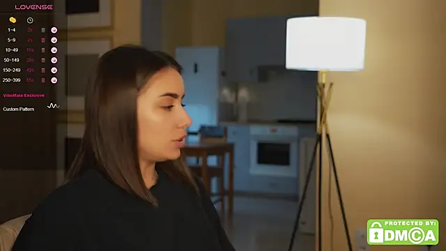 Snapshot of KateCarrey chatting on 10-10-25, 07:40 KateCarrey online show from 10-10-25, 07:40