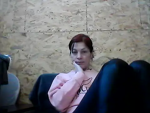 Snapshot of Milana38 chatting on 02-24-26, 10:02 Milana38 online show from 02-24-26, 10:02