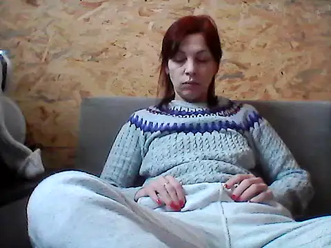 Snapshot of Milana38 chatting on 02-27-26, 09:09 Milana38 online show from 02-27-26, 09:09