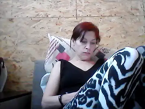 Snapshot of Milana38 chatting on 03-02-26, 09:27 Milana38 online show from 03-02-26, 09:27