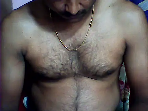 Snapshot of StreetLover_77 chatting on 09-13-25, 05:35 StreetLover 77 online show from 09-13-25, 05:35