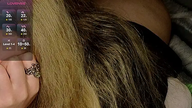 Snapshot of Dllqq chatting on 04-05-26, 02:14 Dllqq online show from 04-05-26, 02:14