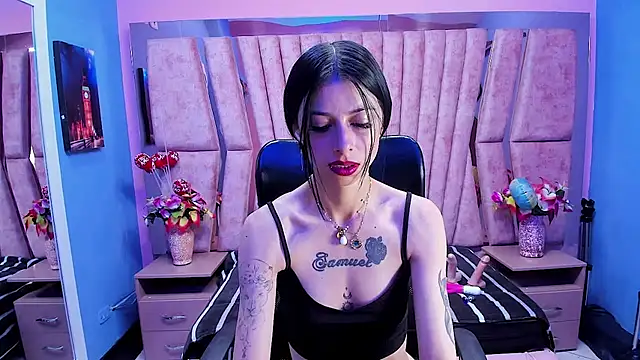 Dulce Miaa  online show from 01-06-26, 06:00