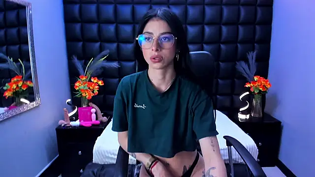 Dulce Miaa  online show from 06-16-26, 06:10