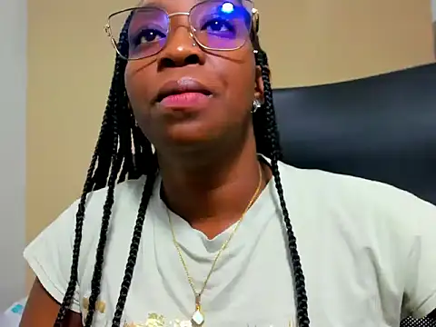 AndreaRossii1 online show from 09-20-25, 12:17