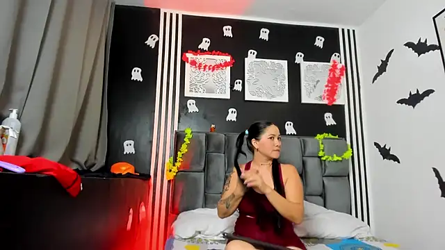 Hornycouple Hot online show from 10-22-25, 07:24