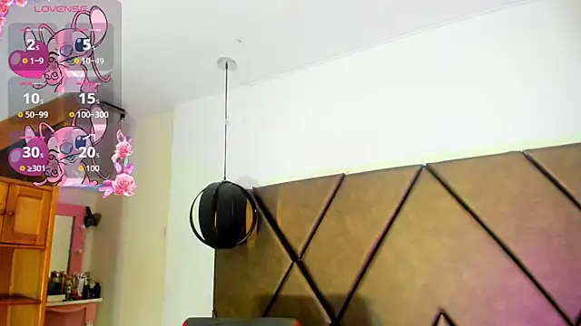PenelopeGuzman   online show from 05-23-26, 07:07