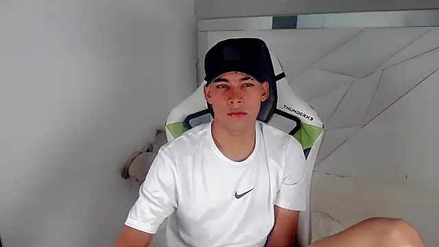 Austin col  online show from 10-10-25, 01:32