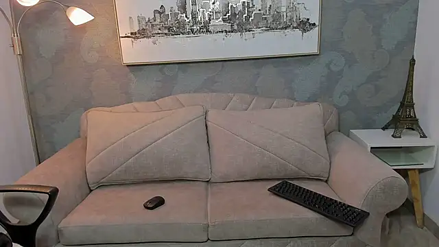 Lucia jane online show from 01-06-26, 08:01