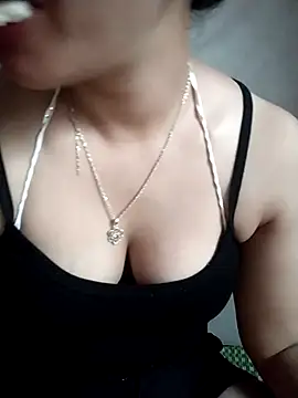 Snapshot of hong-sex chatting on 09-14-25, 12:43 hong-sex online show from 09-14-25, 12:43