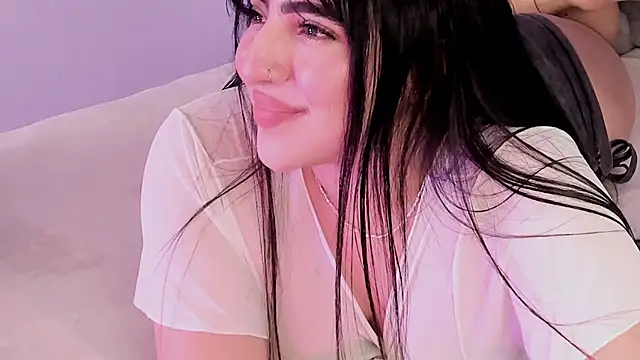 Snapshot of Camila_Matinez_ chatting on 10-24-25, 12:41 Camila Matinez online show from 10-24-25, 12:41