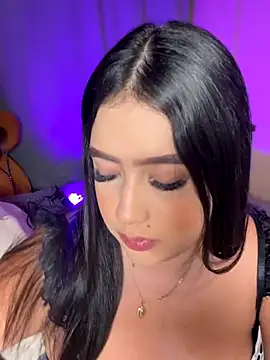 Emiily Moore1 online show from 01-07-26, 12:02