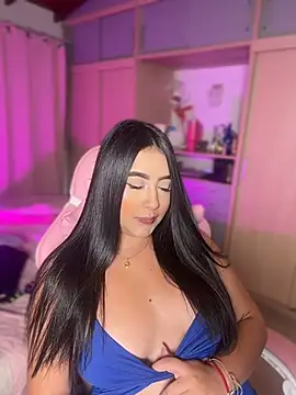Emiily Moore1 online show from 05-23-26, 12:38