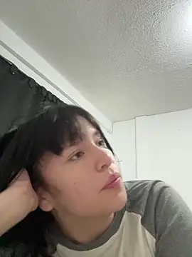 aliciia 23 online show from 09-24-25, 04:16