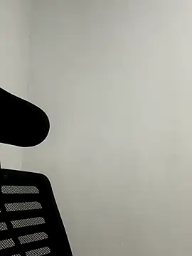 aliciia 23 online show from 10-09-25, 04:10