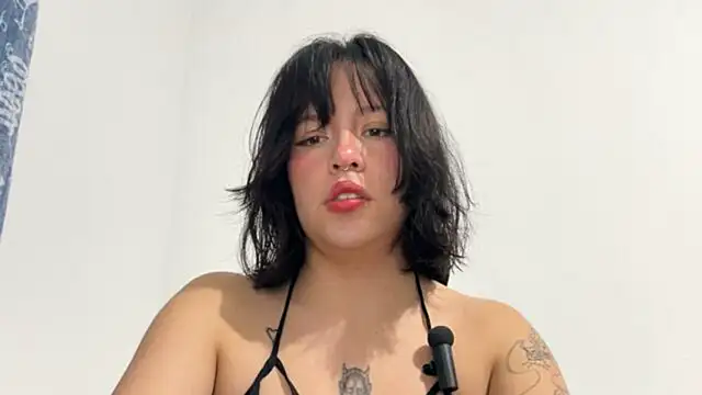 aliciia 23 online show from 10-11-25, 02:55