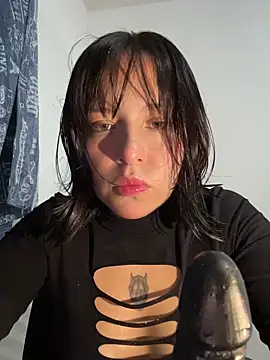 aliciia 23 online show from 10-27-25, 11:09