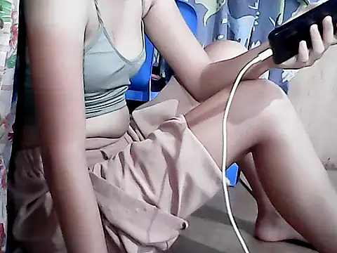 pinay-momm1682 online show from 04-07-26, 09:21