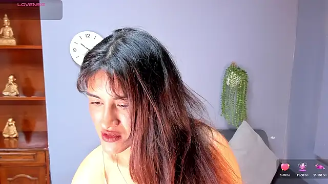 MeridaFox  online show from 10-11-25, 06:50