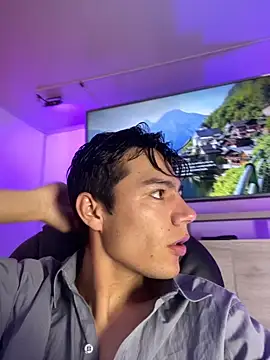 Briam Hornet  online show from 09-20-25, 09:16