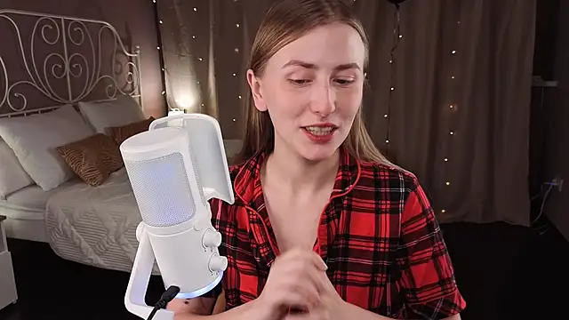 VesperaCeleste online show from 11-12-25, 05:41