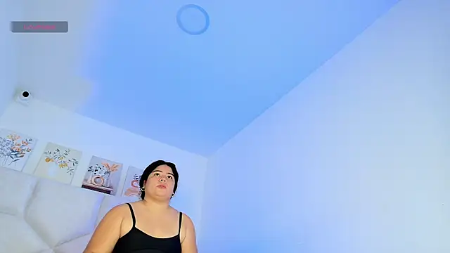 elizawiliamst online show from 06-20-26, 11:57