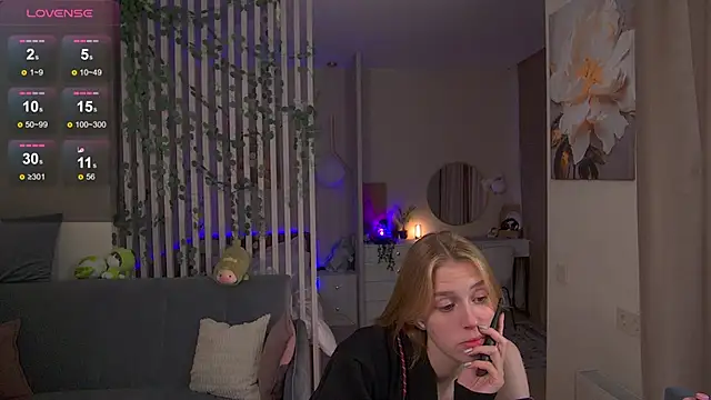 sofiapurex online show from 10-12-25, 06:51