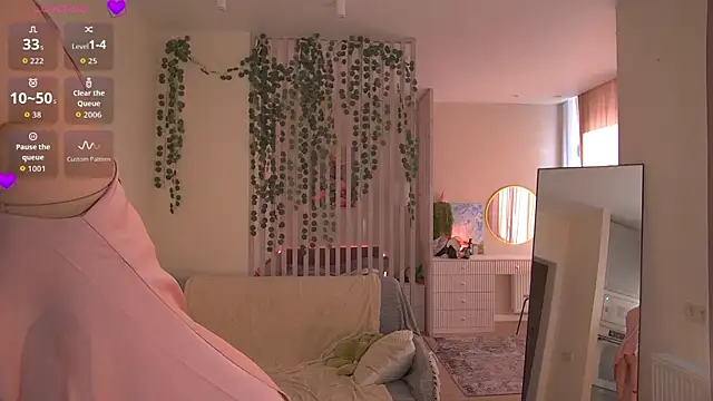 Snapshot of sofiapurex chatting on 05-05-26, 01:02 sofiapurex online show from 05-05-26, 01:02