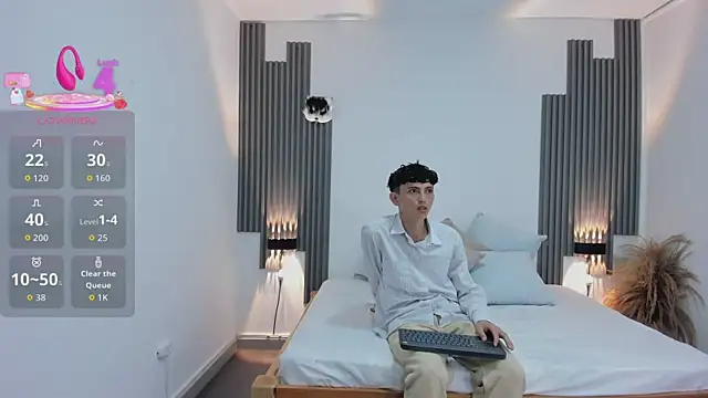 DodoyandCriss online show from 09-16-25, 01:12